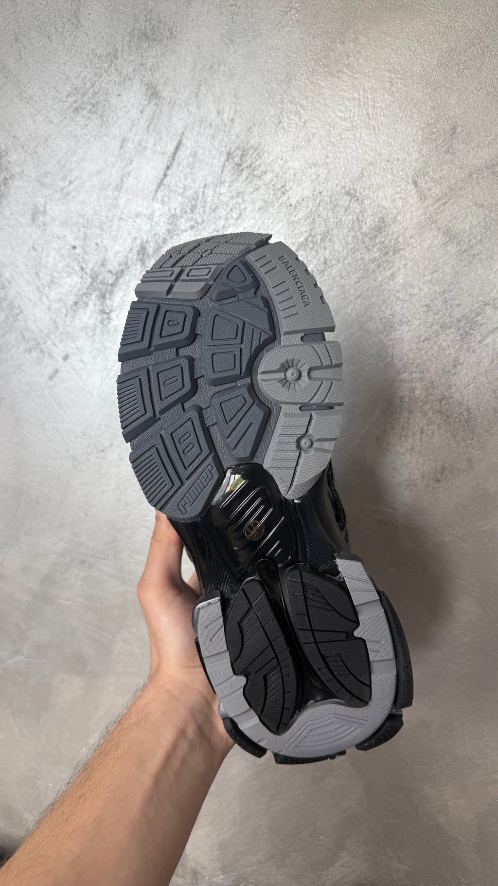 Balenciaga Runner grey