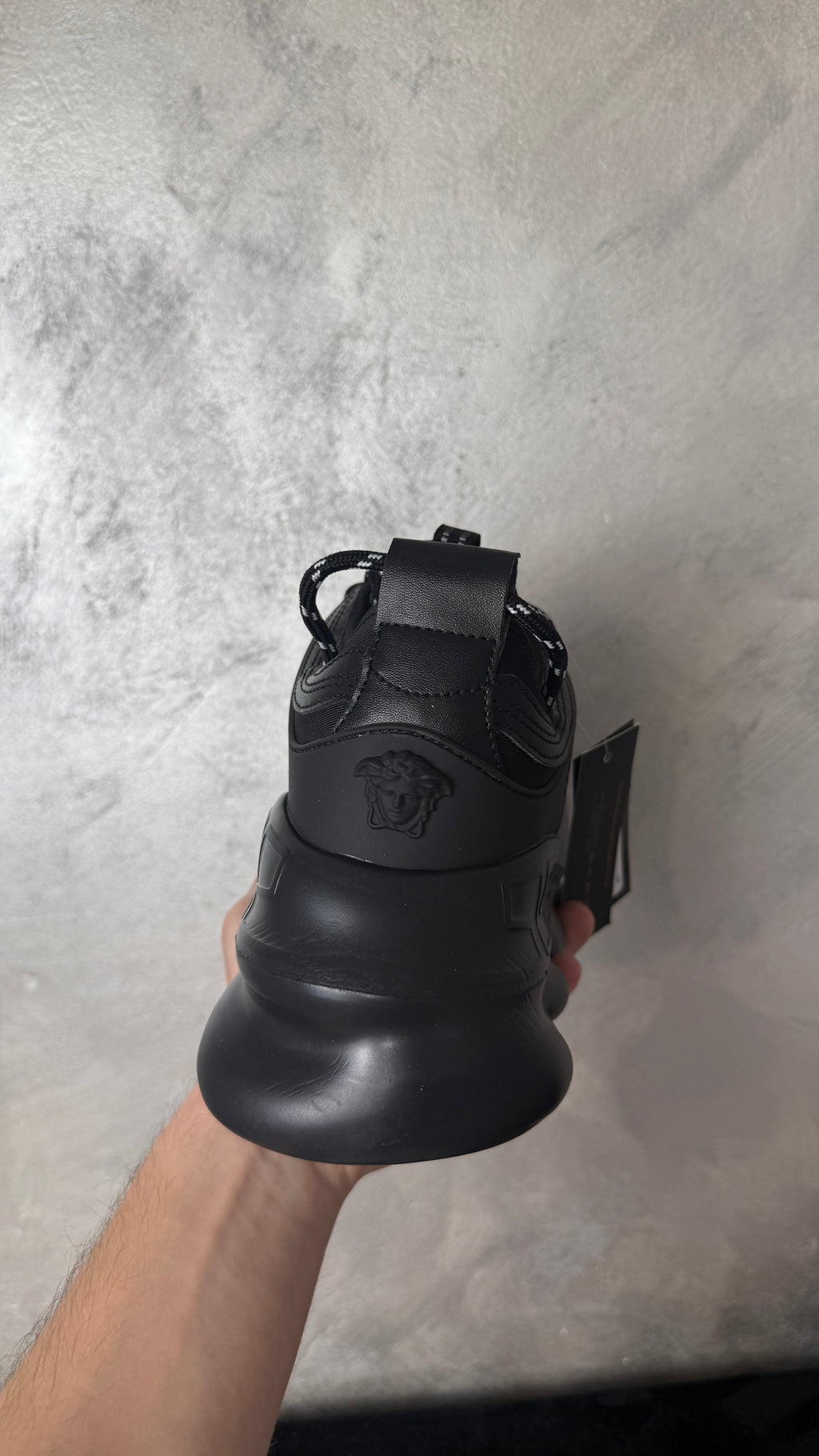 Versace Chain Reaction Black