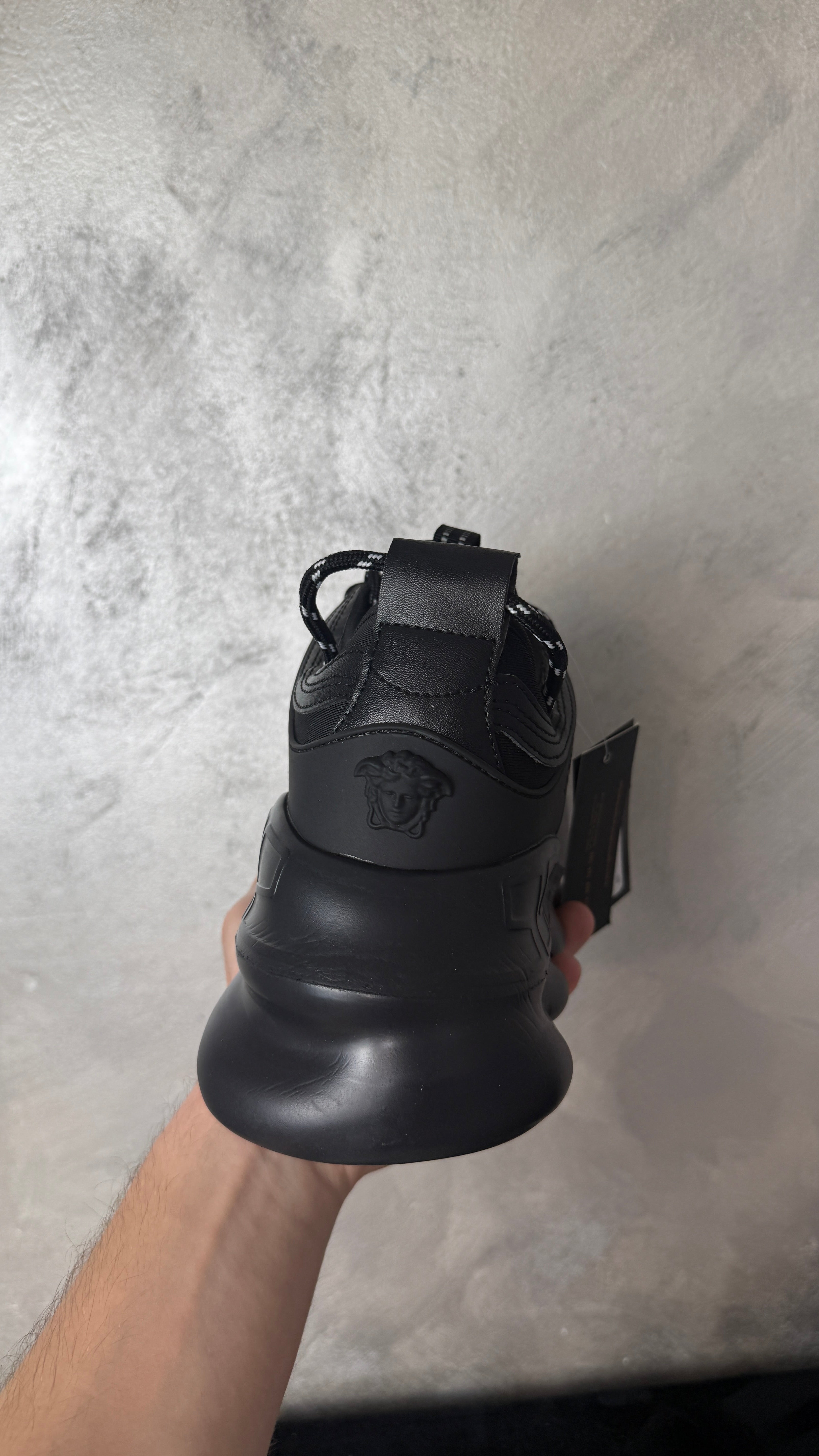 Versace Chain Reaction Black
