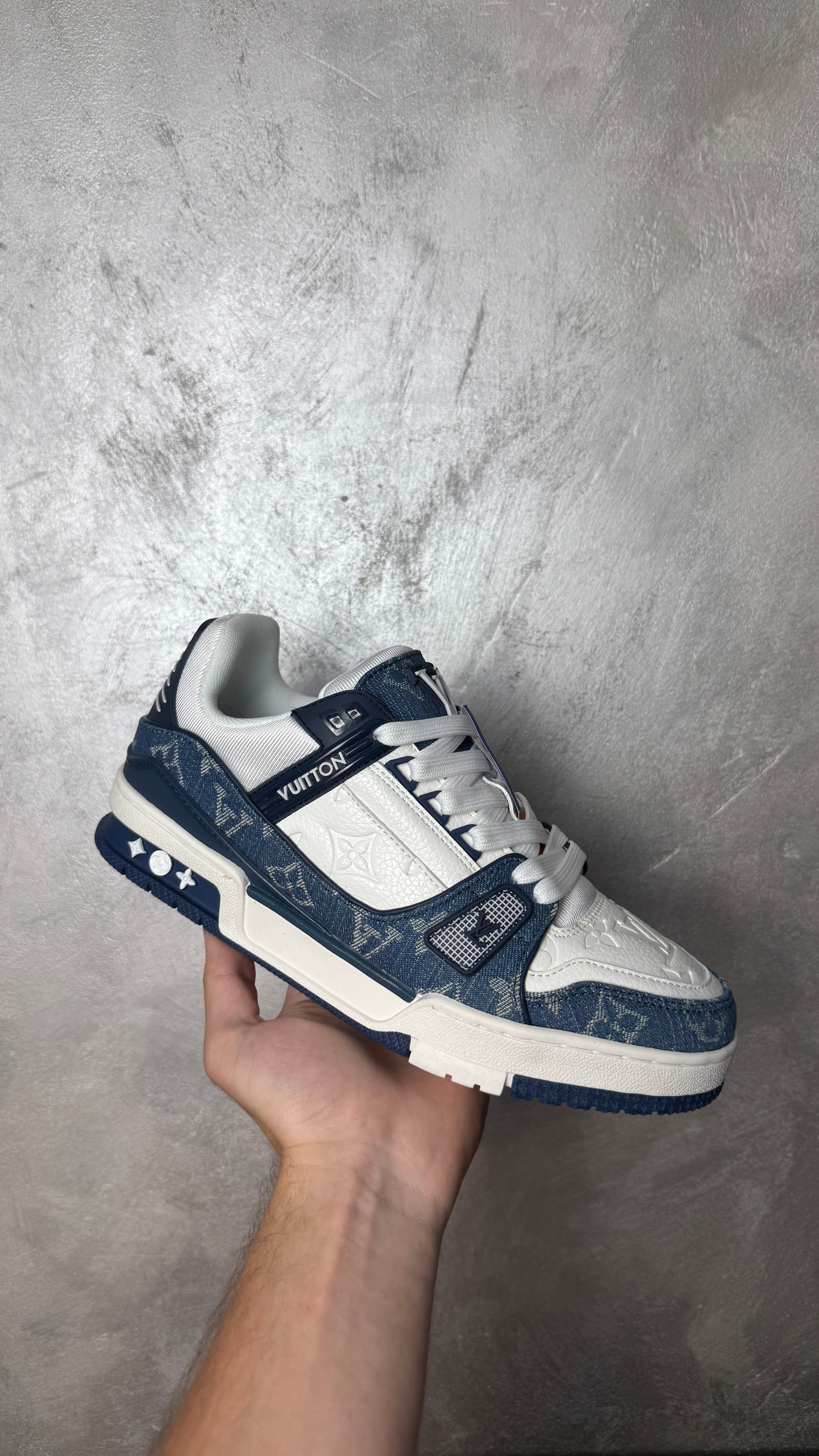 Louis Vuitton Trainer Blue