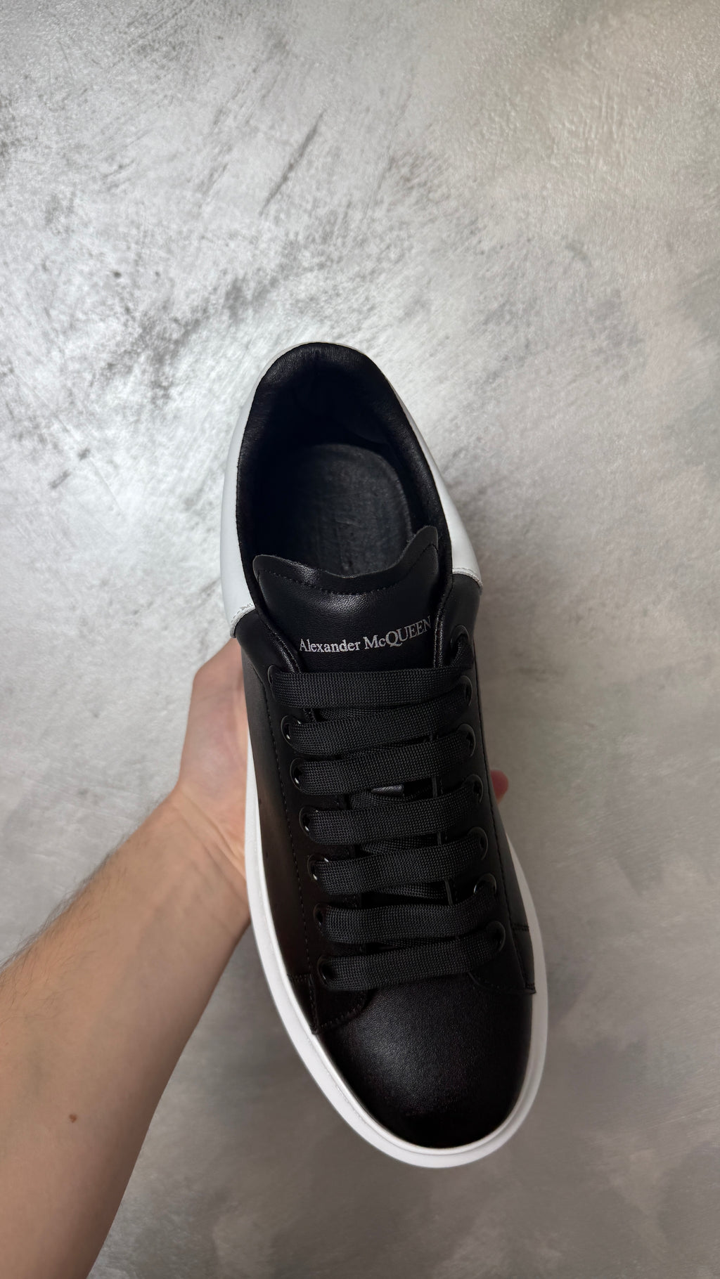Alexander McQueen Black and white