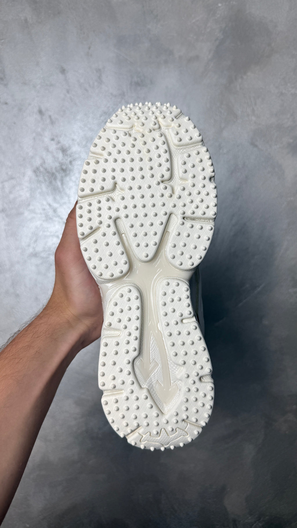 Off-White Be Right Back White