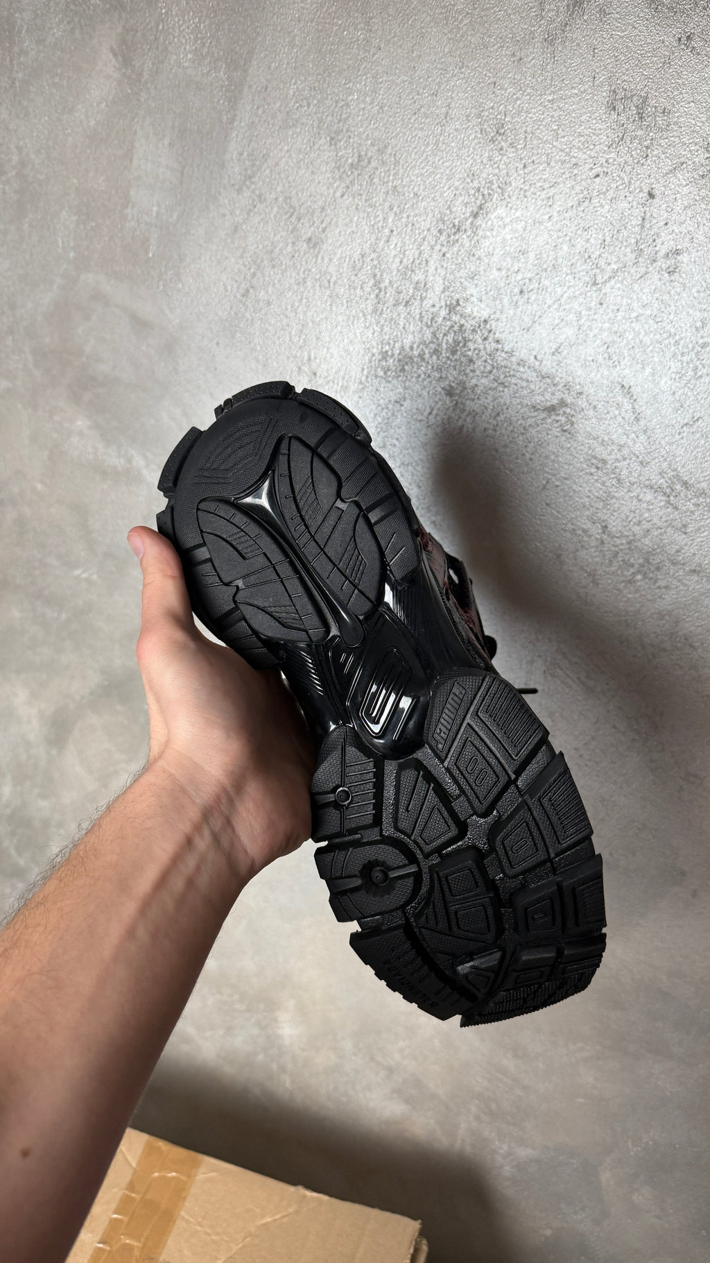 Balenciaga Runner Graffiti Black Red