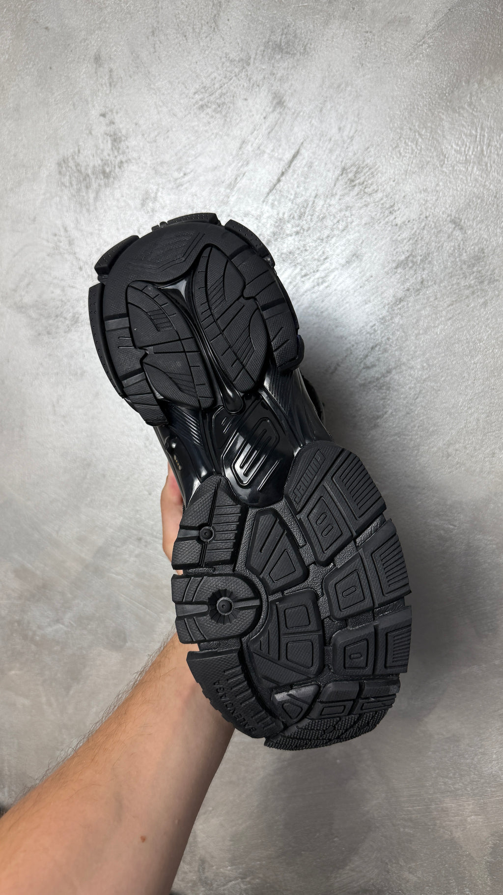 Balenciaga runner LED