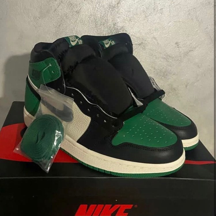 Jordan 1 Pine Green