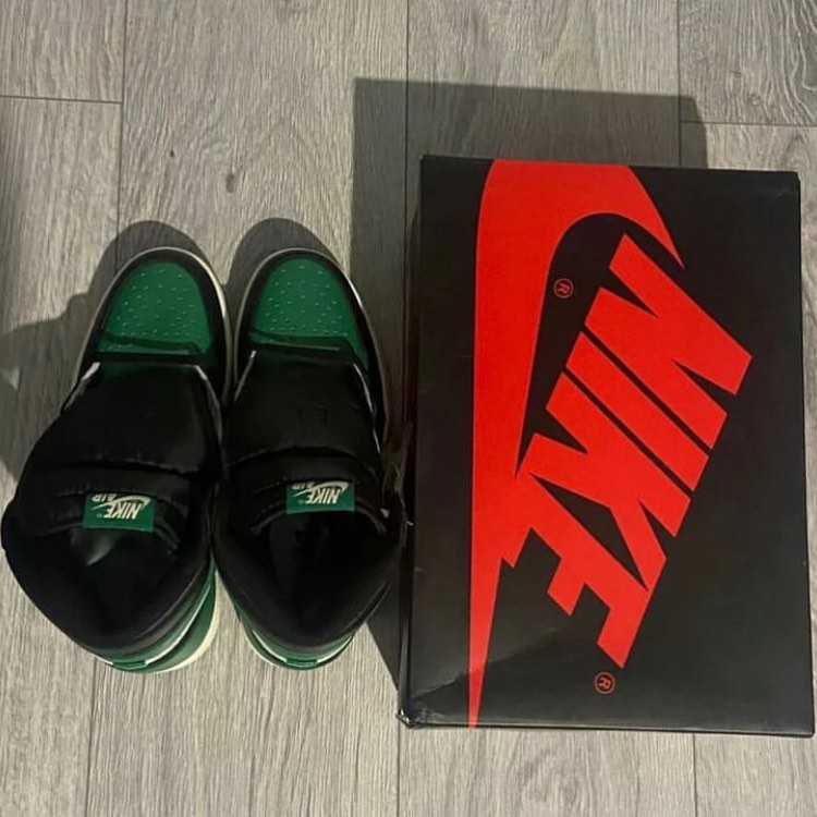 Jordan 1 Pine Green