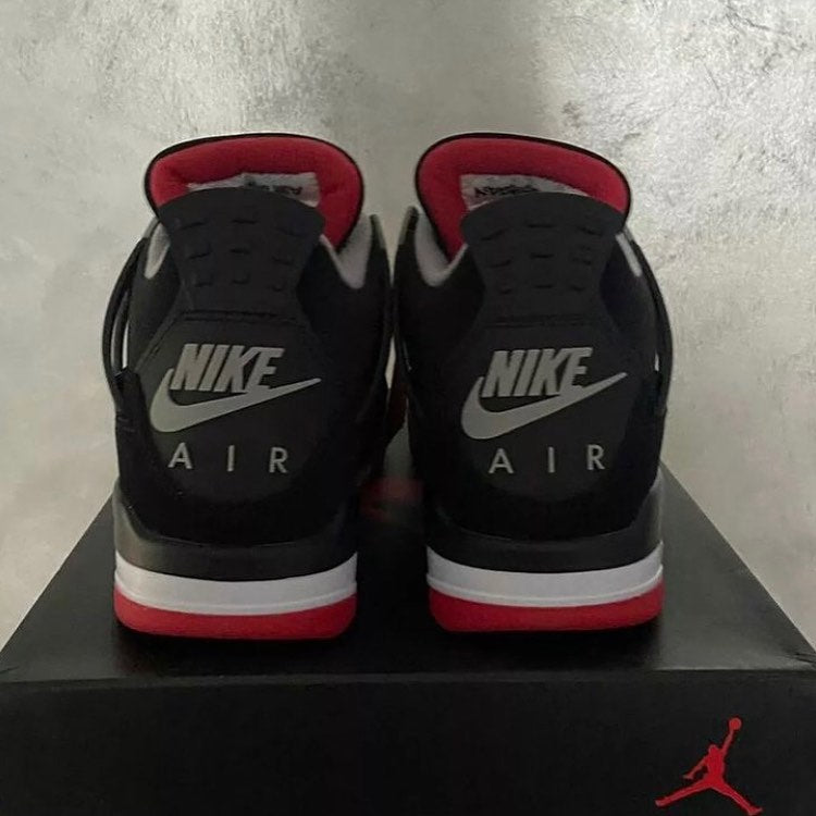 Jordan 4 Bred