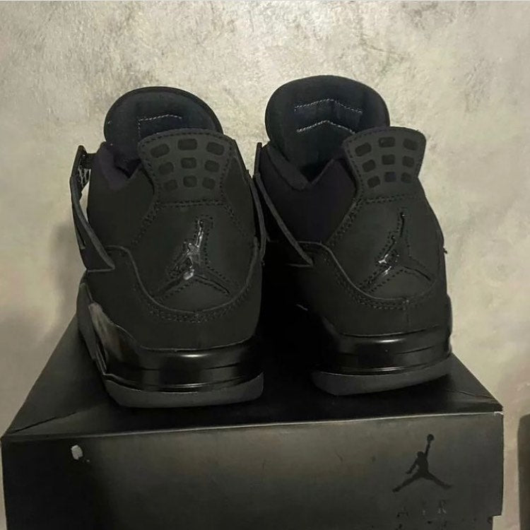 Jordan 4 Black Cat